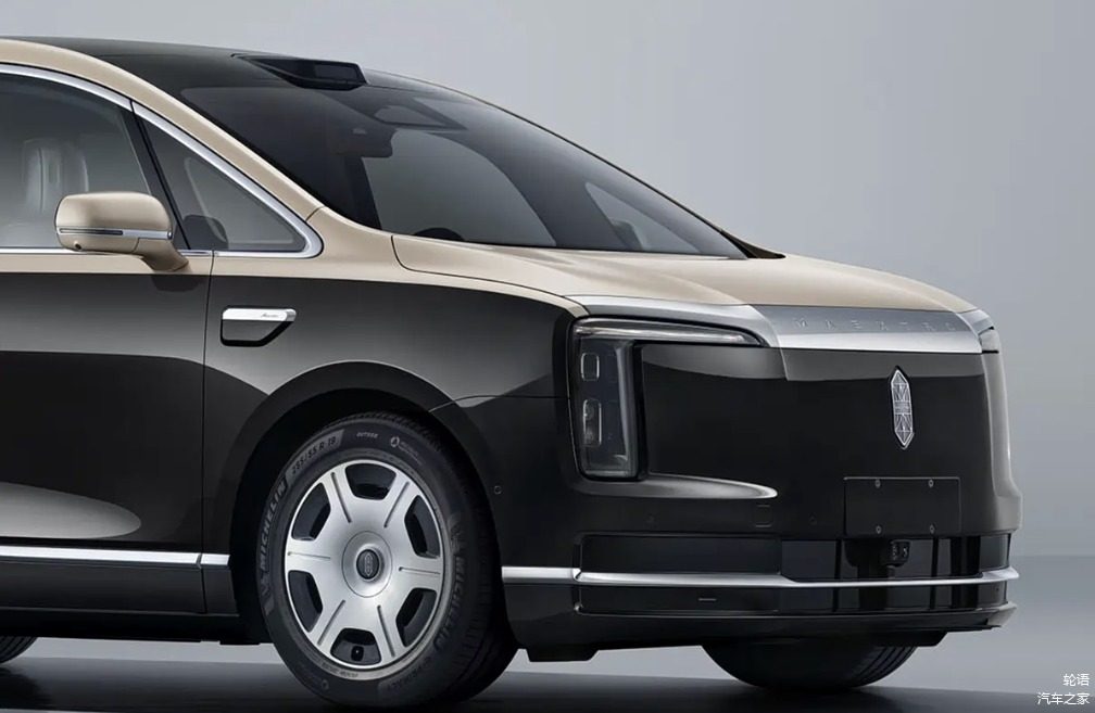 HIMA Maextro V680 2026 - exterior, front detail, China pre-sale reference market