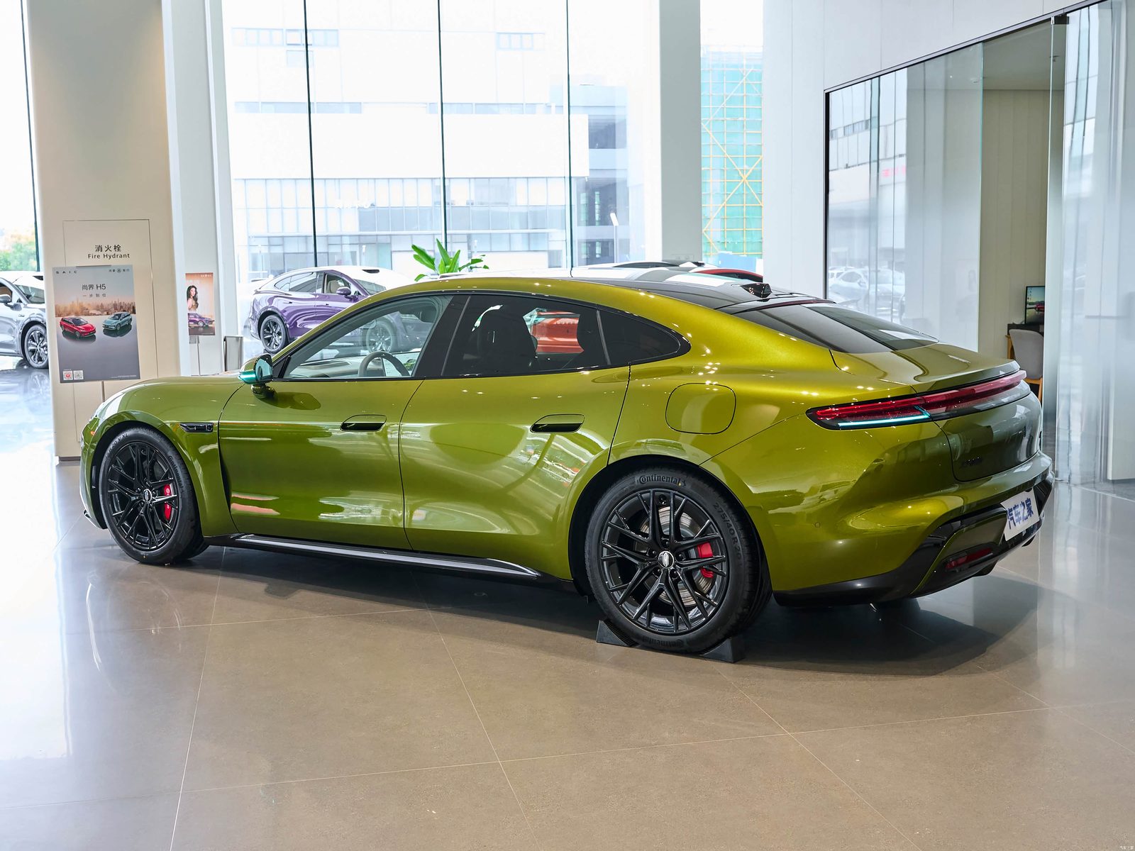HIMA Shangjie Z7 EV 2026 - exterior, rear three-quarter view, china_reference market