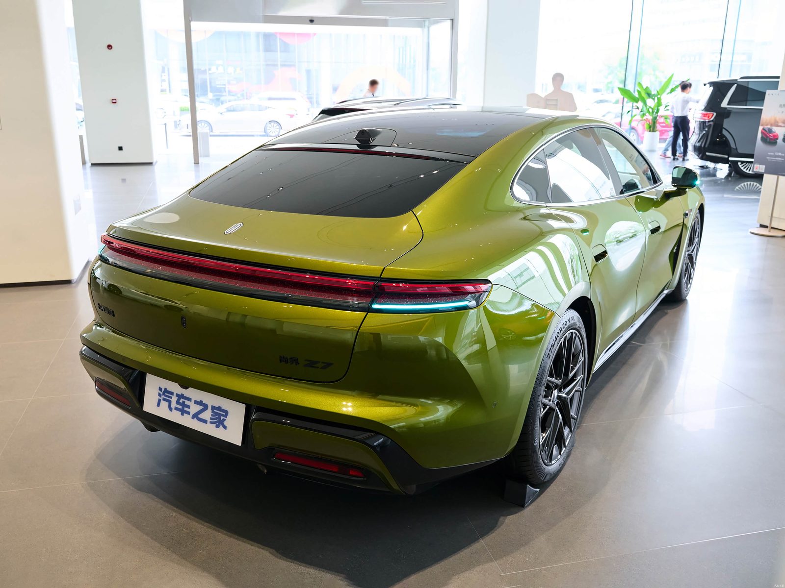 HIMA Shangjie Z7 EV 2026 - exterior, side alt, china_reference market