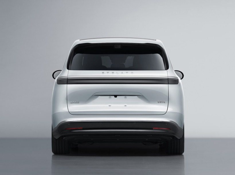 HIMA Xiangjie V8 EV / EREV 2026 - exterior, rear miit white, China MIIT filing / HIMA watchlist market