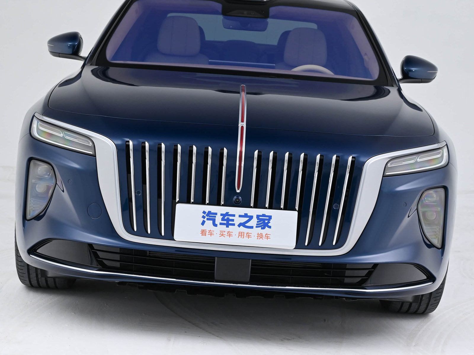 Hongqi H9 PHEV (new generation) 2026 - exterior, front view, China market