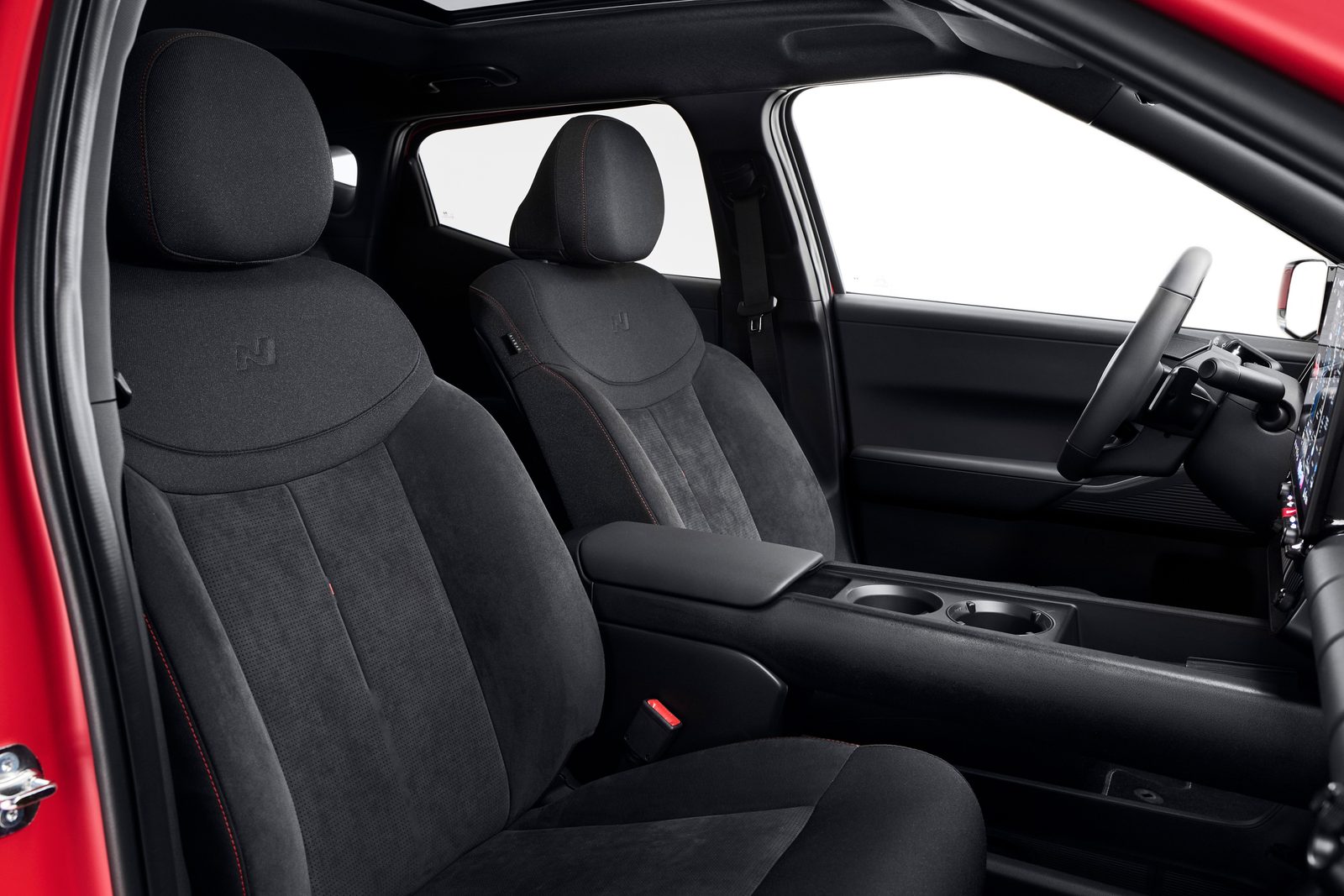 Hyundai IONIQ 3 2026 - interior, front seats