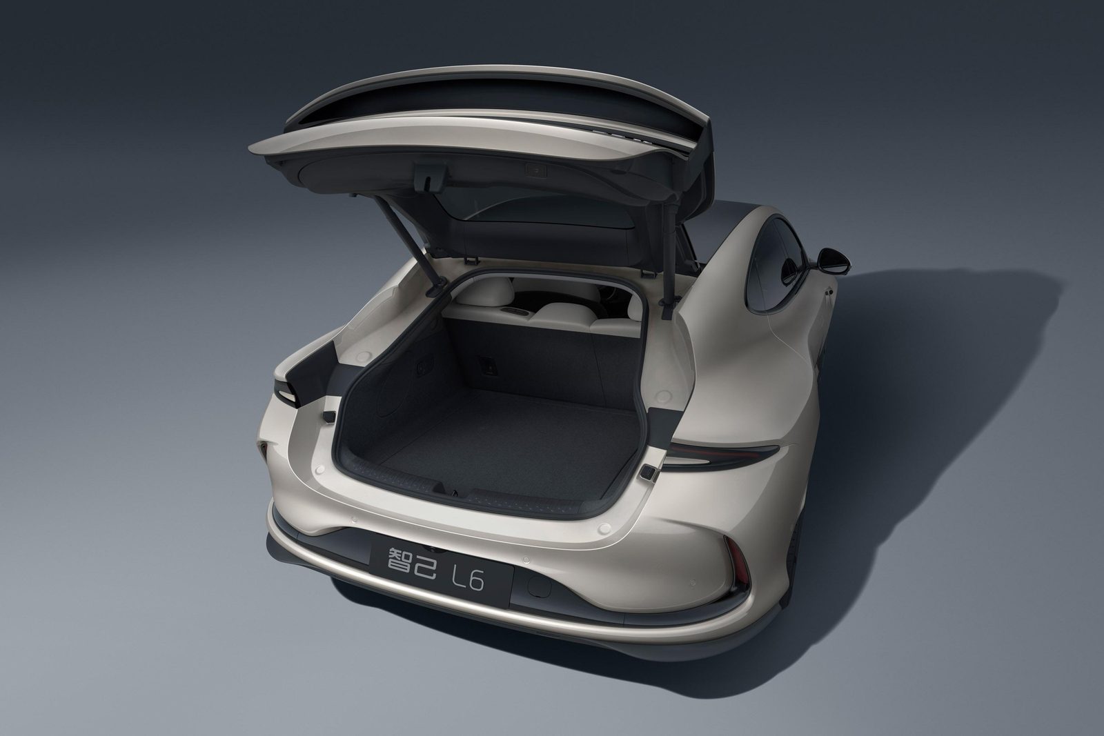 IM Motors L6 New Generation Special Editions 2026 - exterior, rear trunk open, China/import market