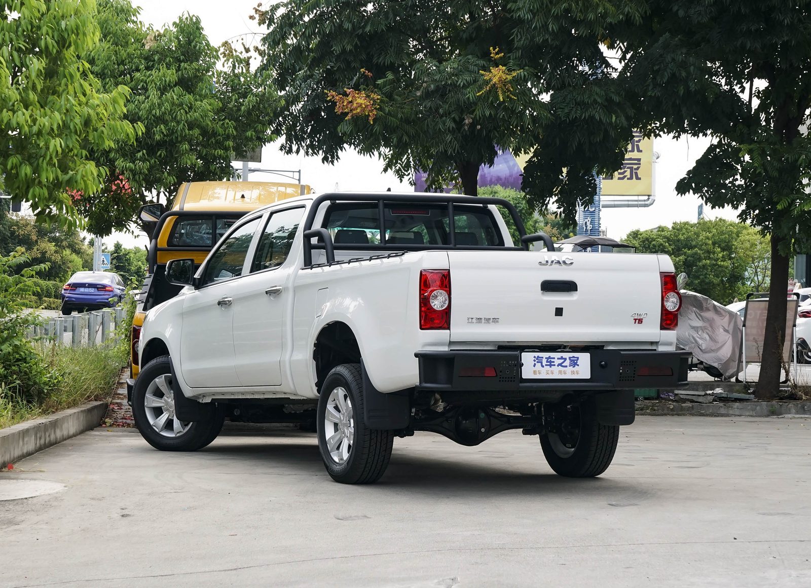 JAC Pickup T6 EV 2024 - exterior, rear three-quarter view, China market