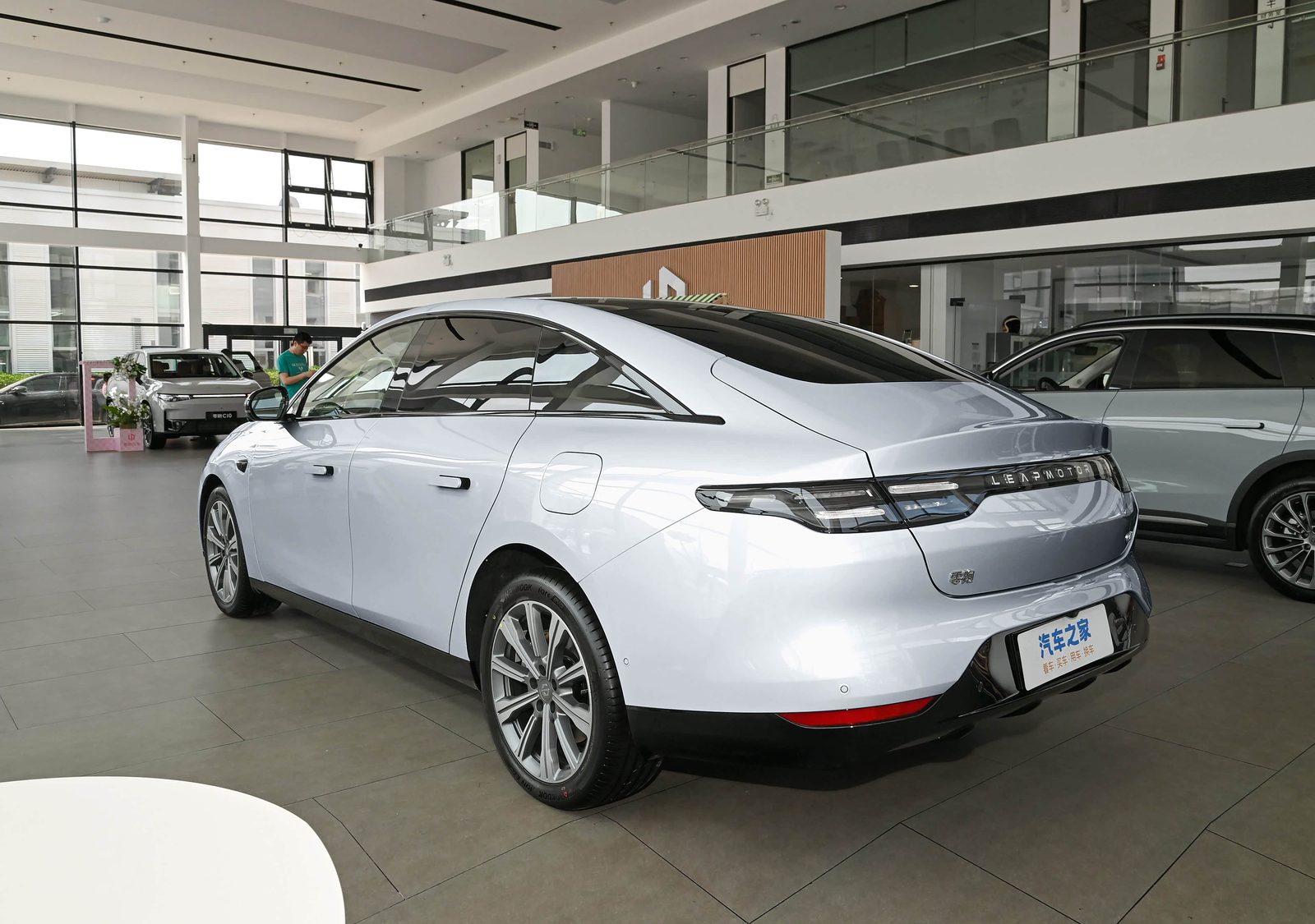 Leapmotor C01 EREV 2024 - exterior, rear view, China market
