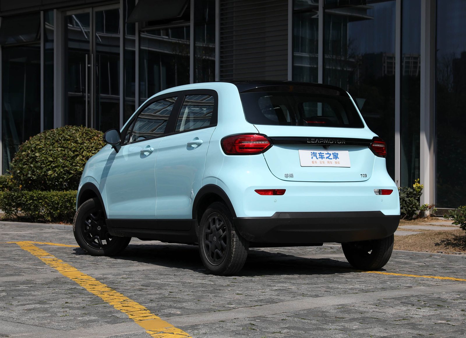 Leapmotor T03 2025 - exterior, rear three-quarter view, China market