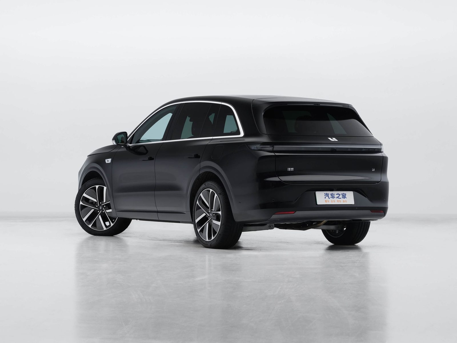 Li Auto L6 First Generation 2024 - exterior, gallery, China exact-trim generation reference market