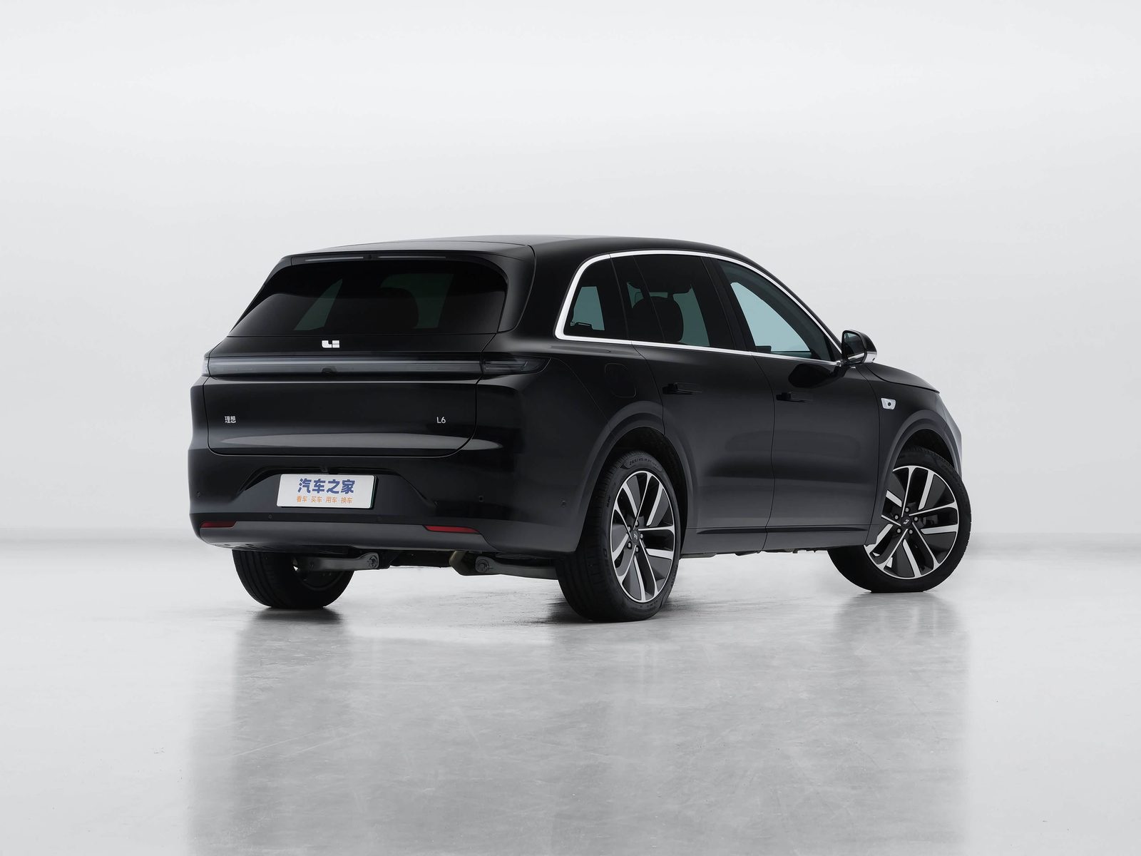 Li Auto L6 First Generation 2024 - exterior, gallery, China exact-trim generation reference market
