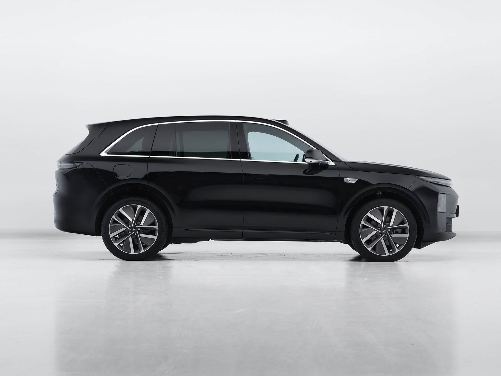 Li Auto L6 First Generation 2024 - exterior, gallery, China exact-trim generation reference market