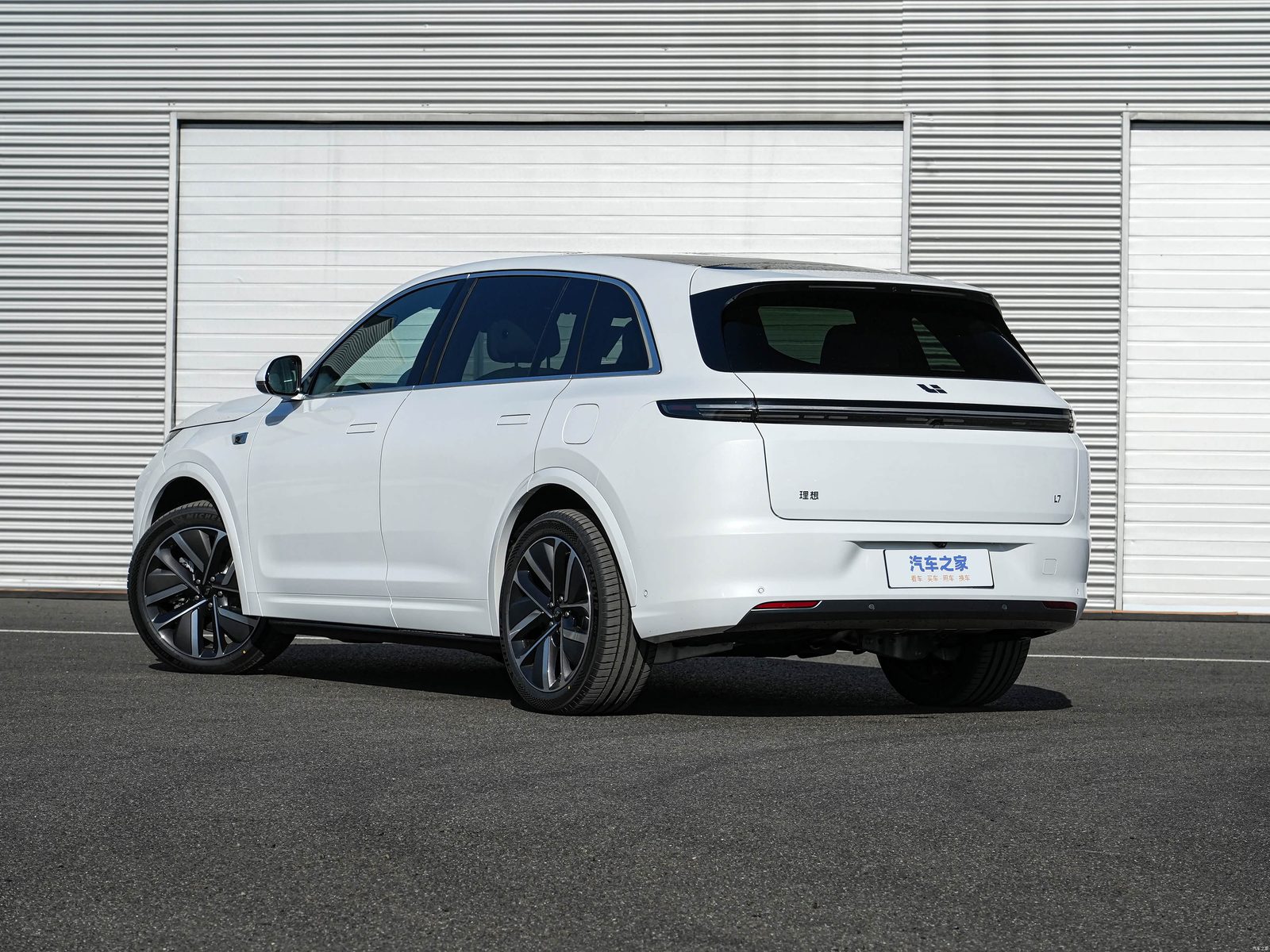 Li Auto L7 First Generation 2023 - exterior, gallery, China exact-trim generation reference market