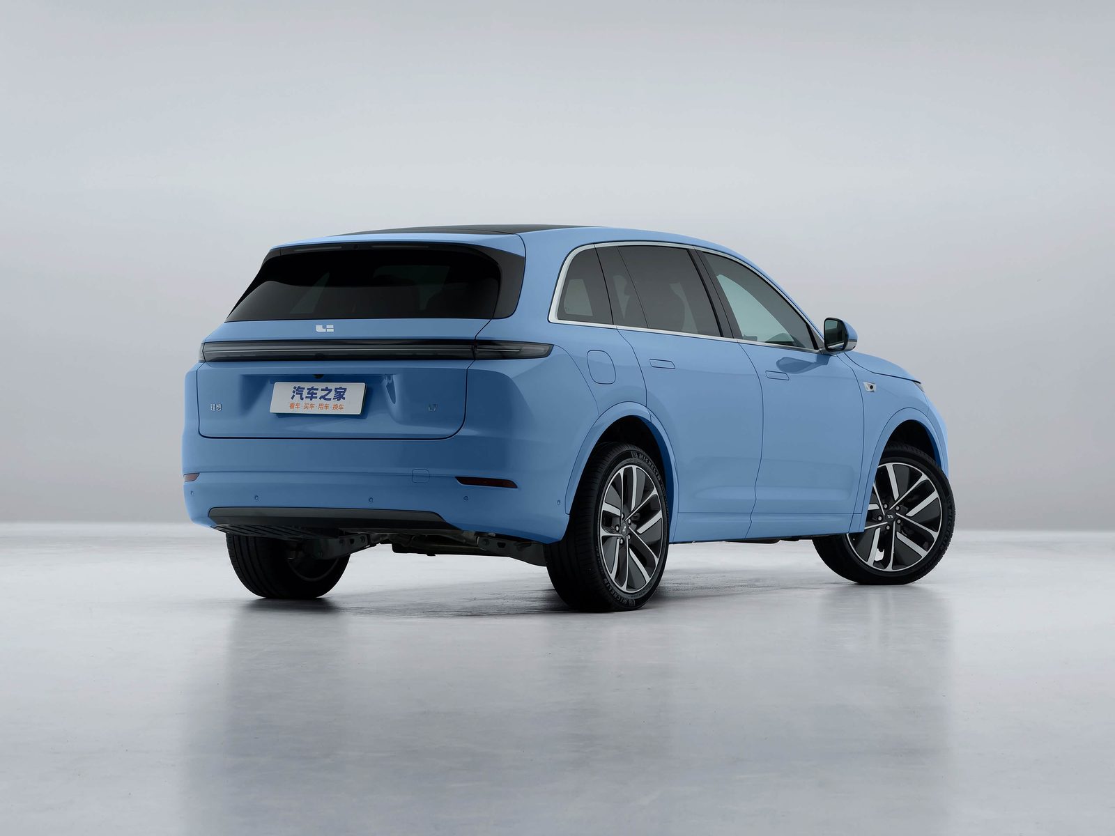 Li Auto L7 Model Year 2024 - exterior, gallery, China exact-trim generation reference market