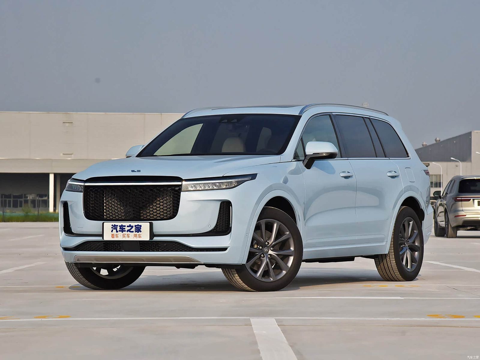 Li Auto Li ONE First Generation 2019 - main model photo, exterior, front three-quarter view, China exact-trim generation reference market