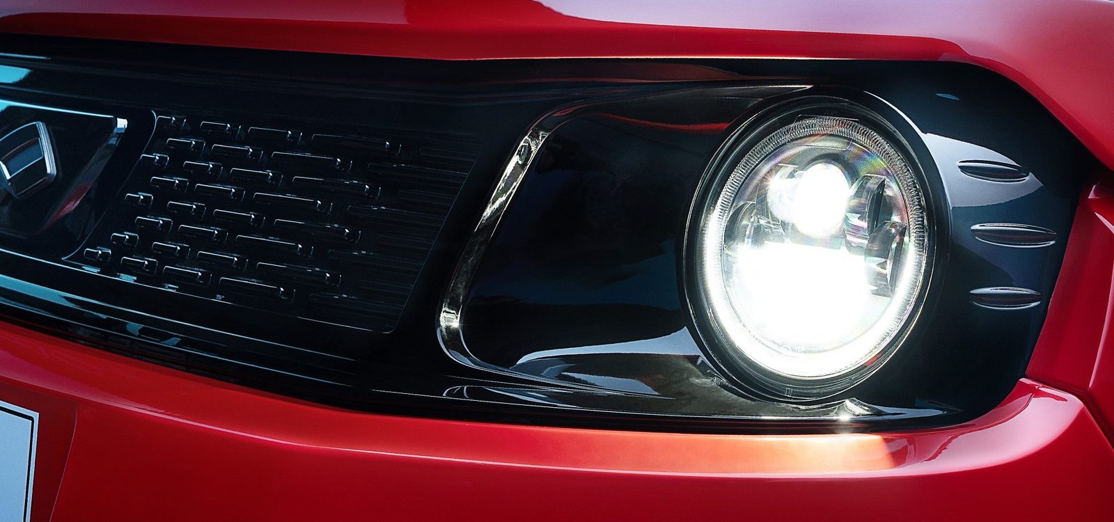 Ligier Myli 2023 — экстерьер, headlight detail, рынок Europe microcar reference