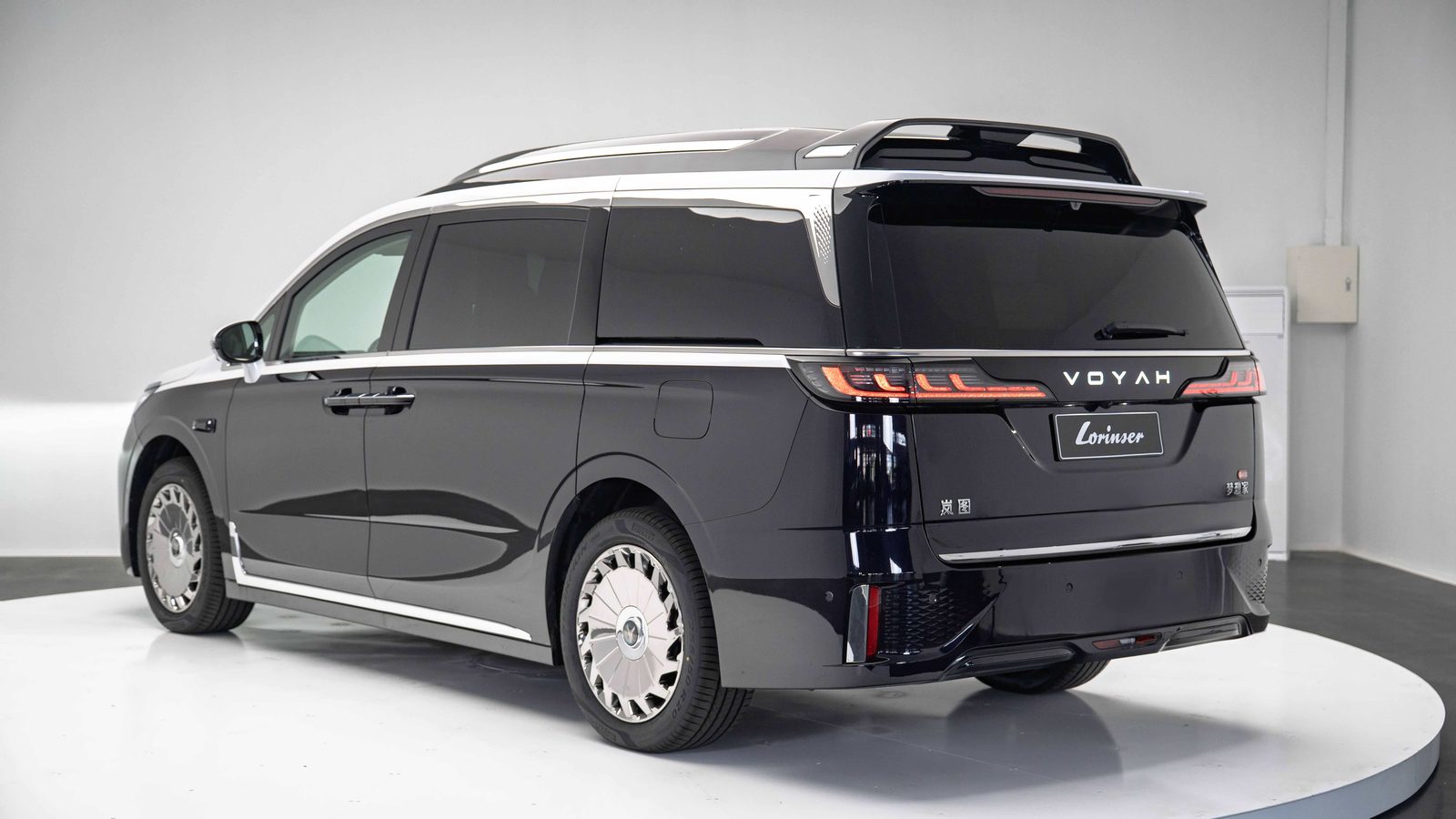 Lorinser Dreamer Shanhe Four-seat High-roof 2026 - exterior, rear three-quarter view