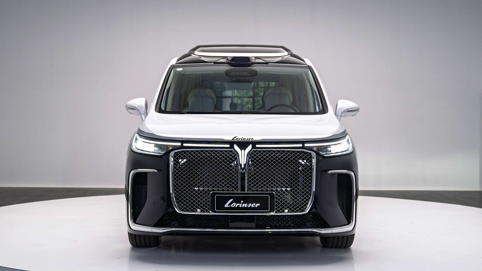 Lorinser Dreamer Shanhe Four-seat High-roof 2026 - exterior, front view