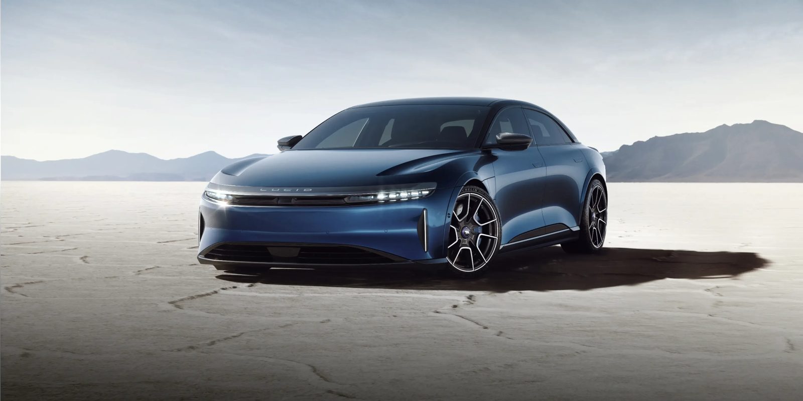 Lucid Air 2025 - exterior, front three-quarter view, US / global reference market