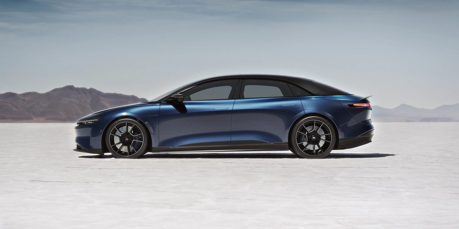 Lucid Air 2025 - exterior, side view, US / global reference market
