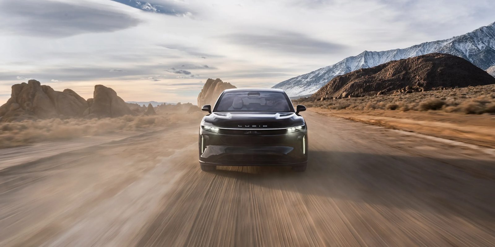 Lucid Gravity 2025 - exterior, front view, US / global reference market