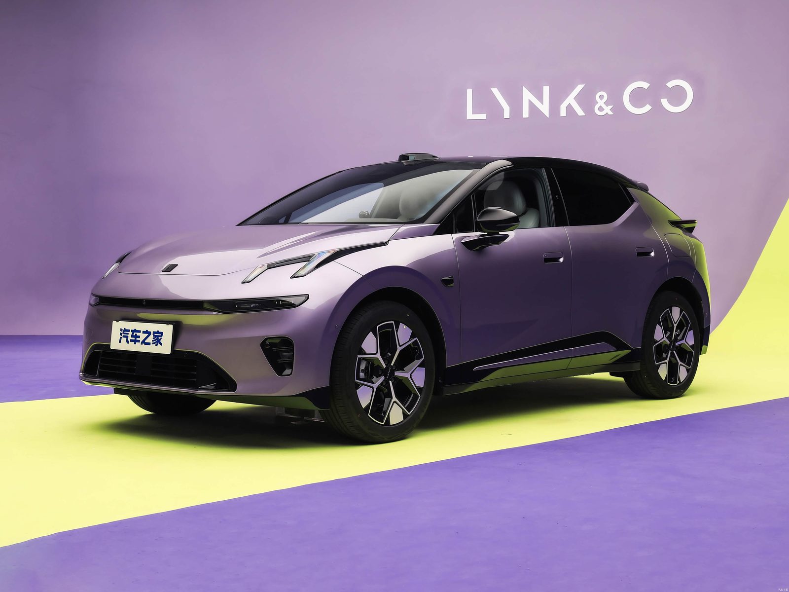Lynk & Co 20 EV 2026 - main model photo, exterior, front three-quarter view, china_reference market