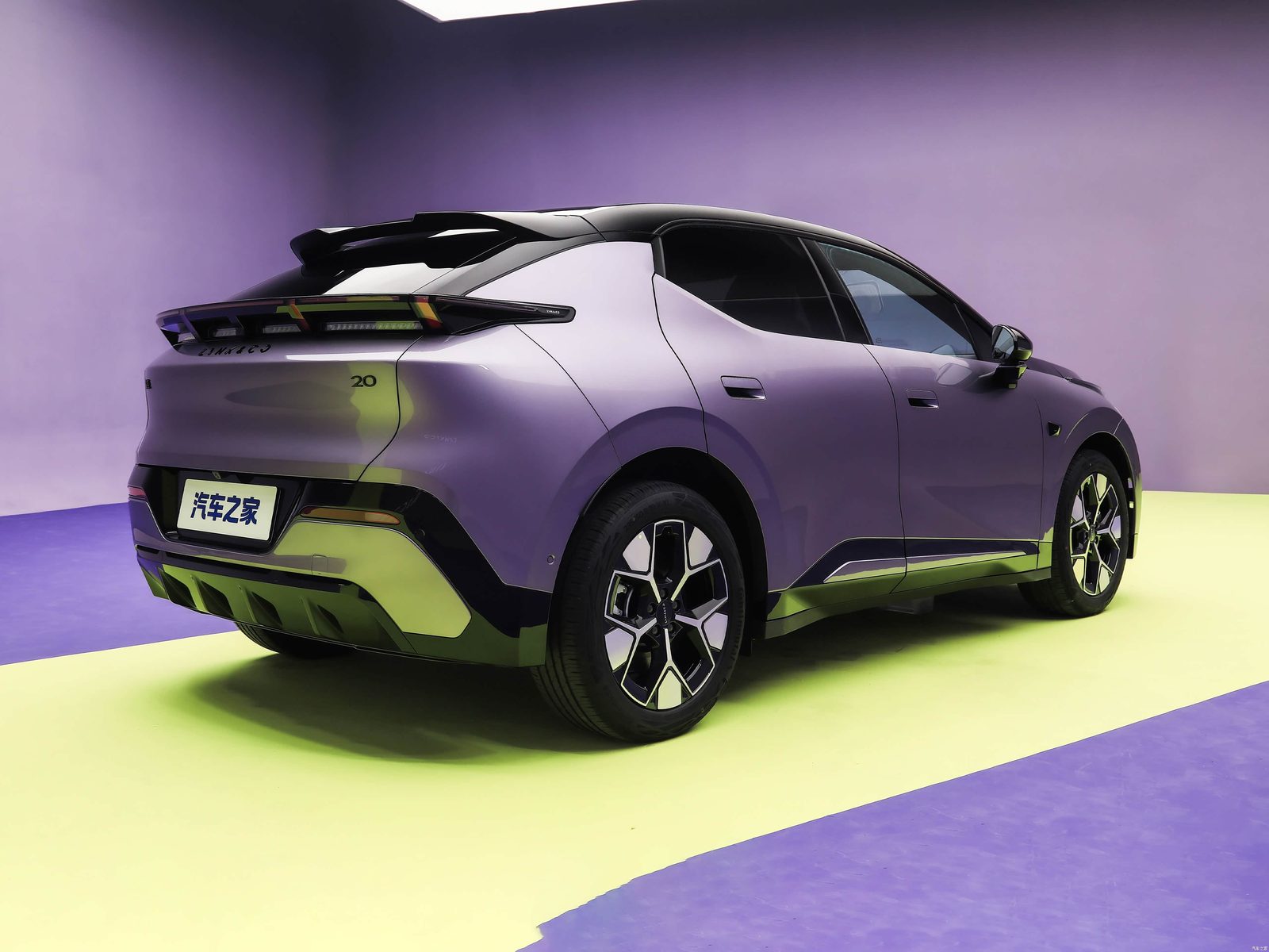 Lynk & Co 20 EV 2026 - exterior, rear 3q alt, china_reference market