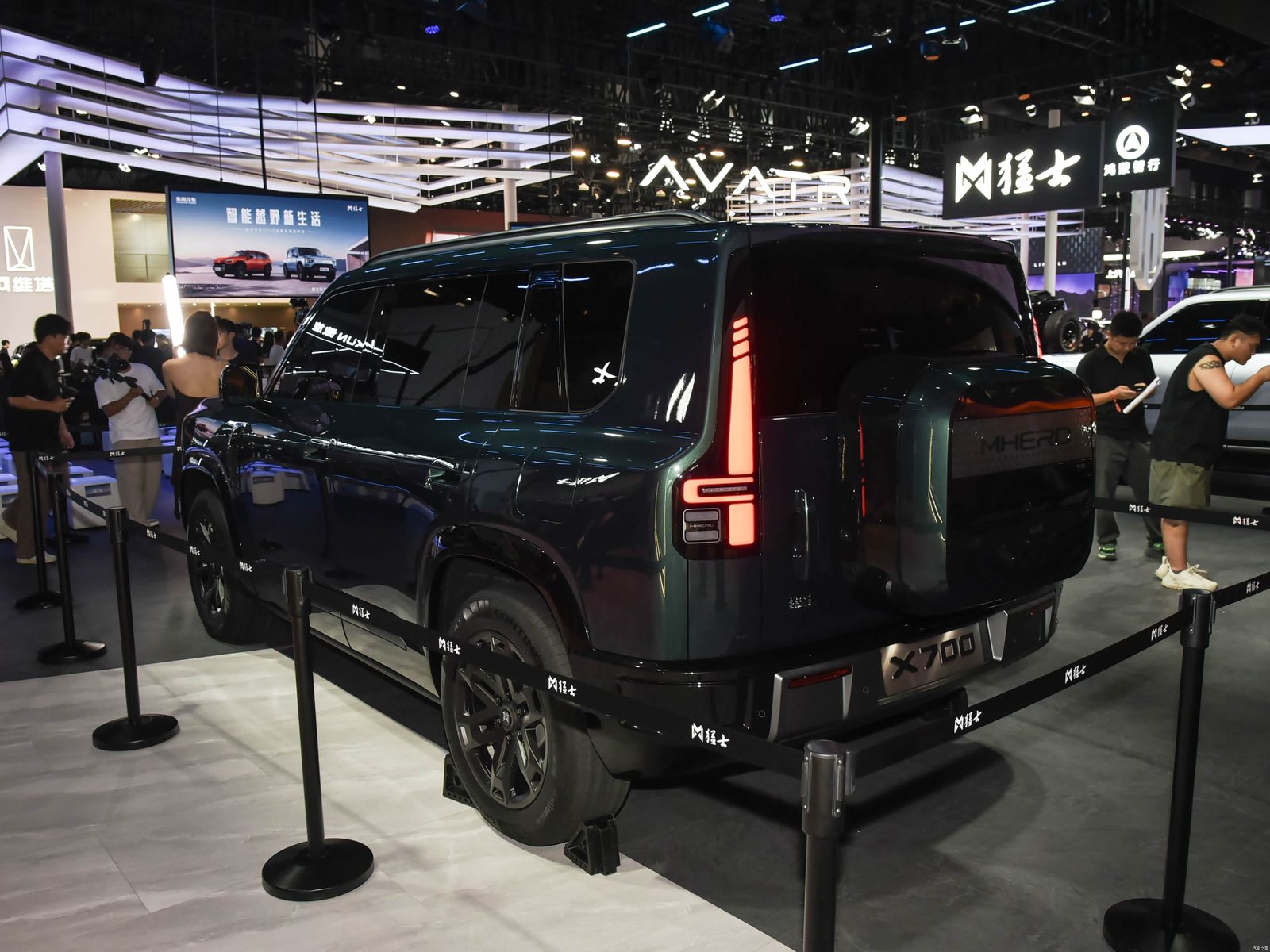 M-Hero X700 EREV / PHEV 2026 - exterior, rear three-quarter view, china_reference market