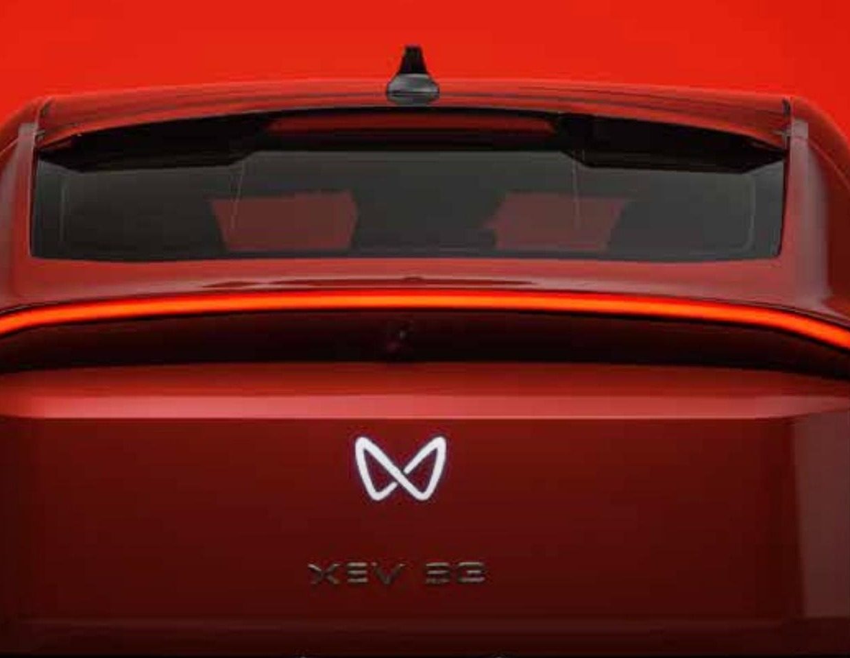 Mahindra XEV 9e 2025 - exterior, rear detail brochure, india_reference market