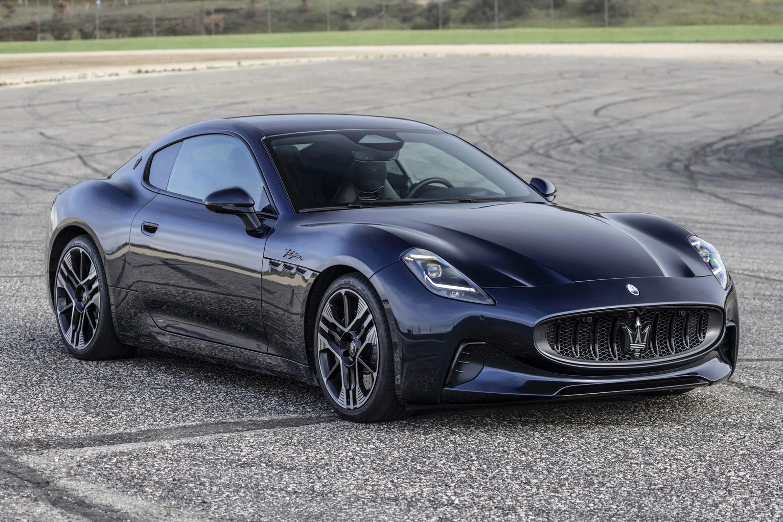 Maserati GranTurismo Folgore 2024 - main model photo, exterior, front 3q blue, Global / EV Query only market