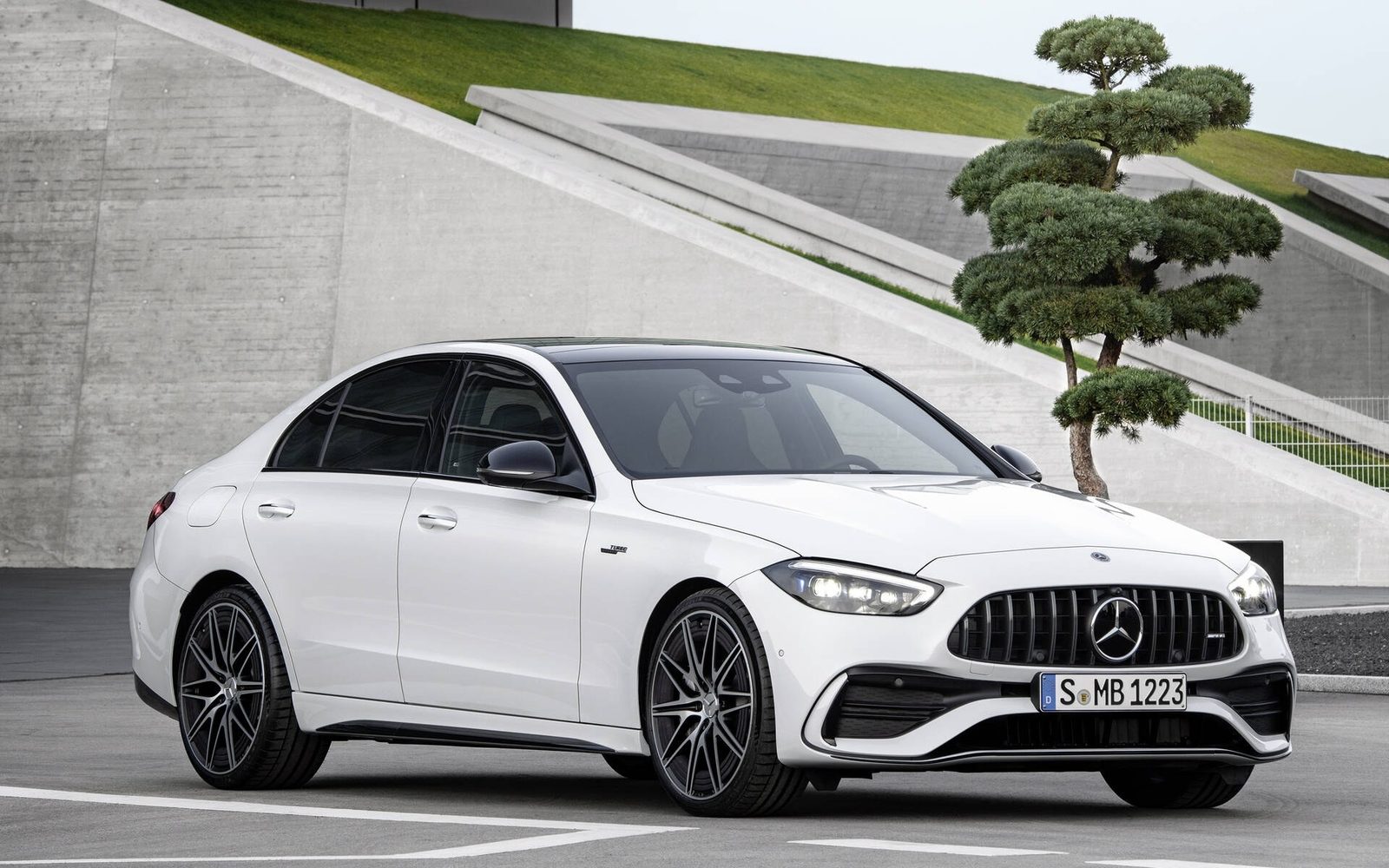 Mercedes-Benz C-Class PHEV (Europe, 2026) - exterior, generation front, Europe market
