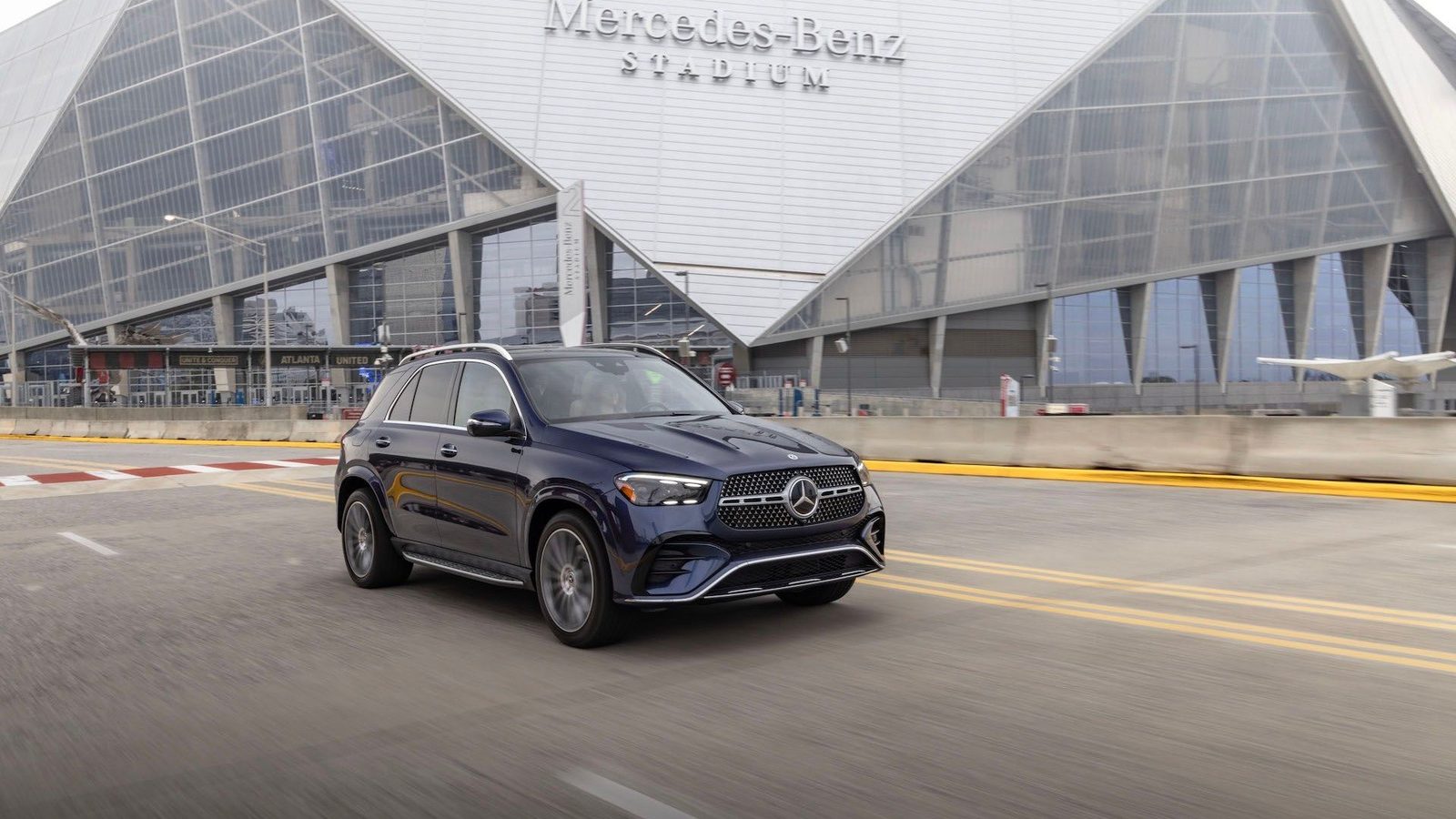 Mercedes-Benz GLE PHEV 2024 - exterior, front view, US market