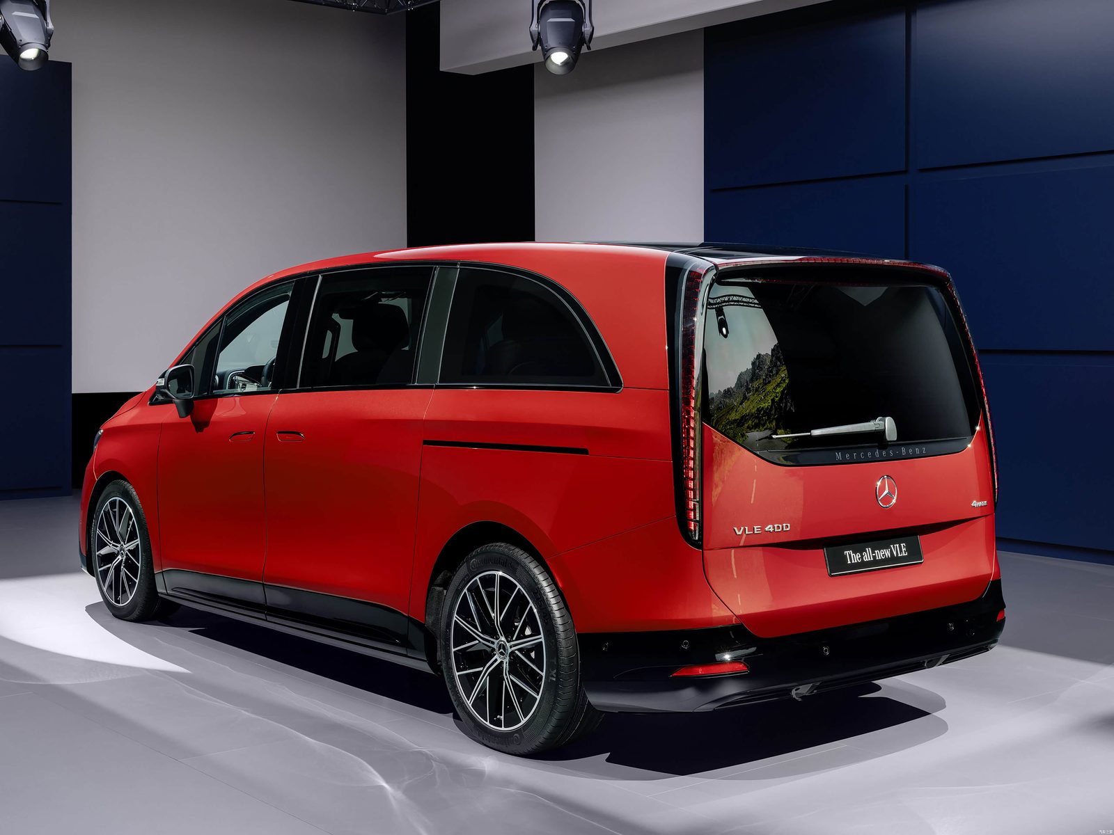 Mercedes-Benz VLE 2026 - exterior, rear three-quarter view, global market