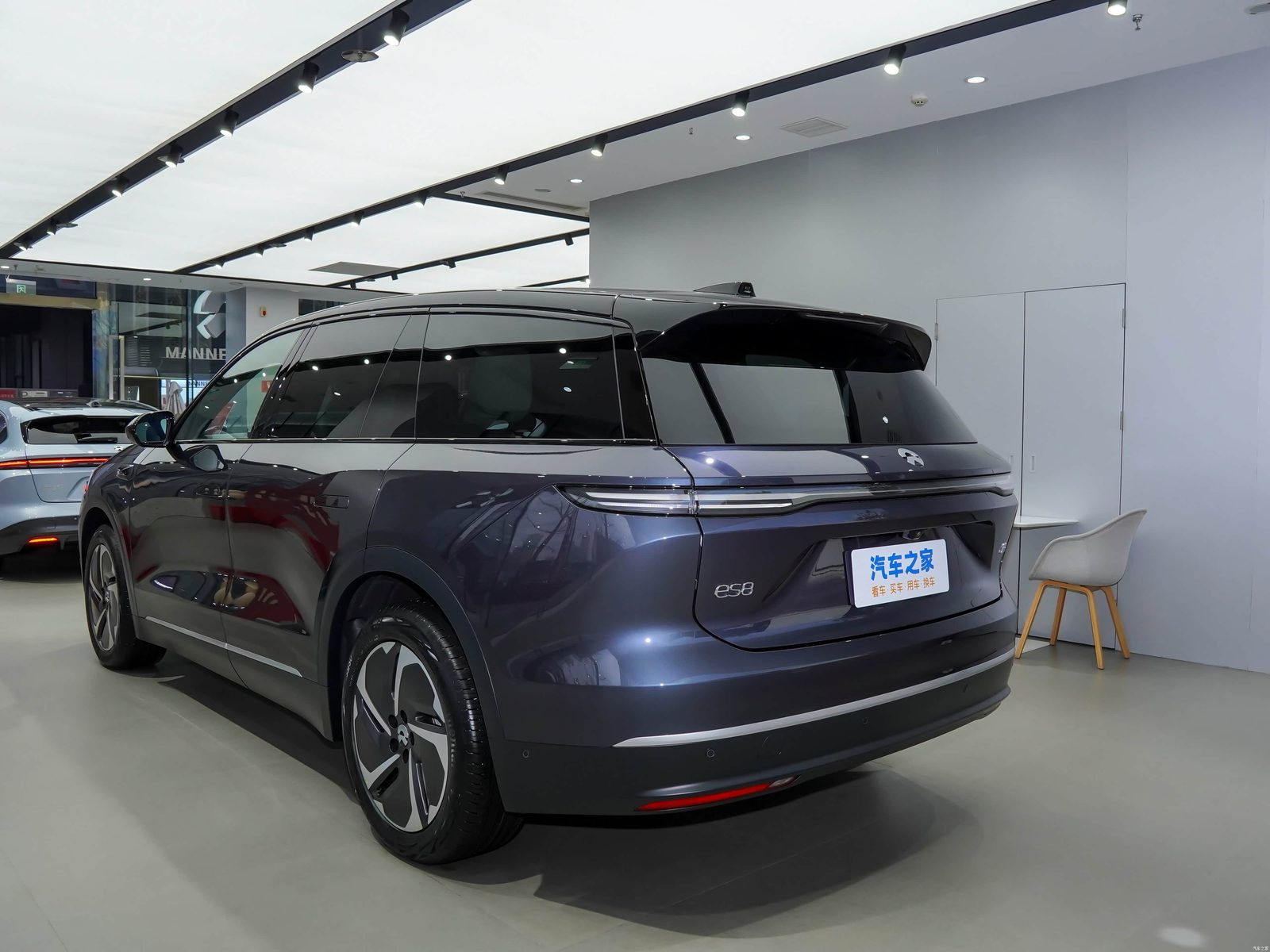 NIO EL8 Second Generation Europe 2024 - exterior, rear three-quarter view, China / Europe body reference market
