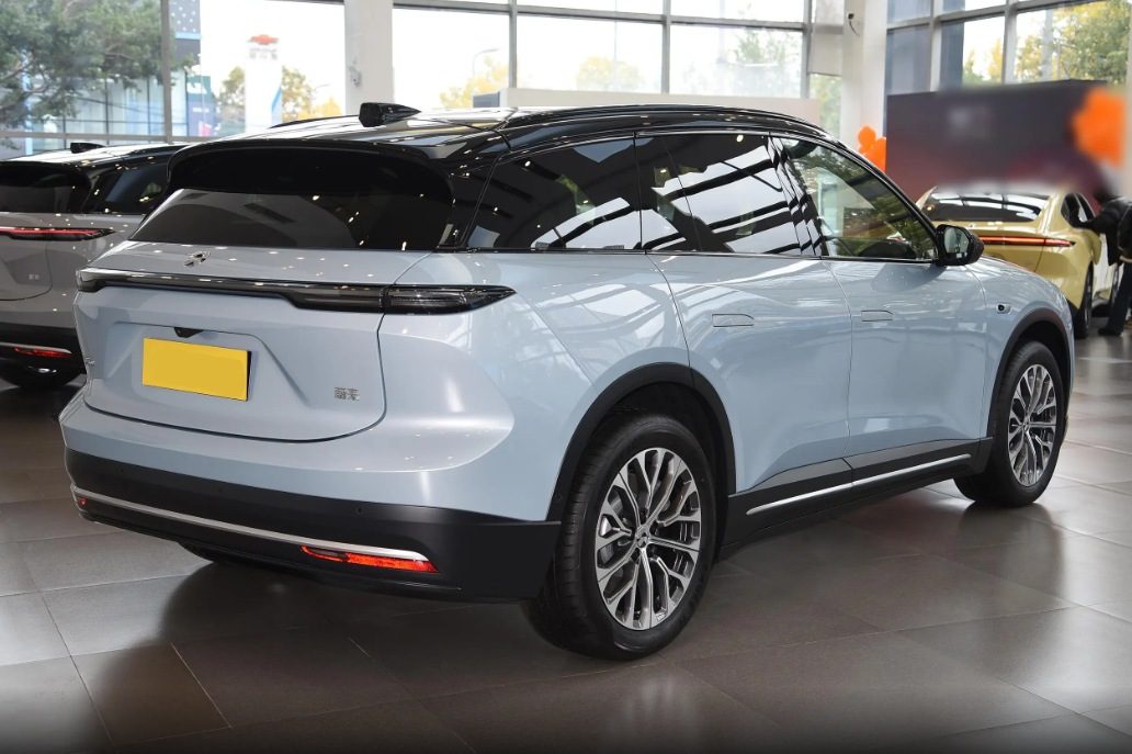 NIO ES6 2026 - exterior, rear three-quarter view, China market