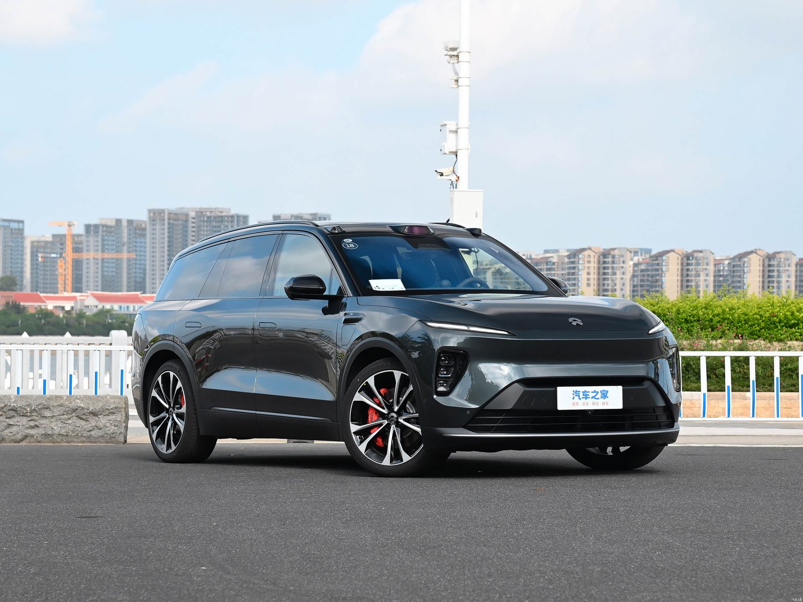 NIO ES8 / EL8 Second Generation 2023 - exterior, gallery, China exact-trim generation reference market
