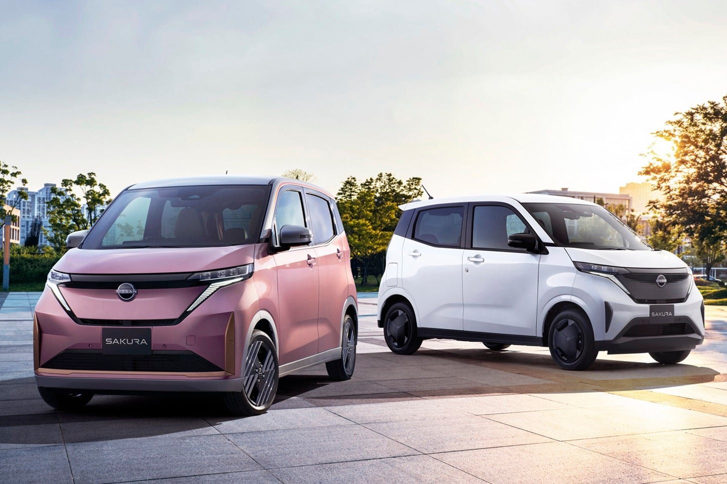 Nissan Sakura Japan 2022 - exterior, lineup front rear, Japan market