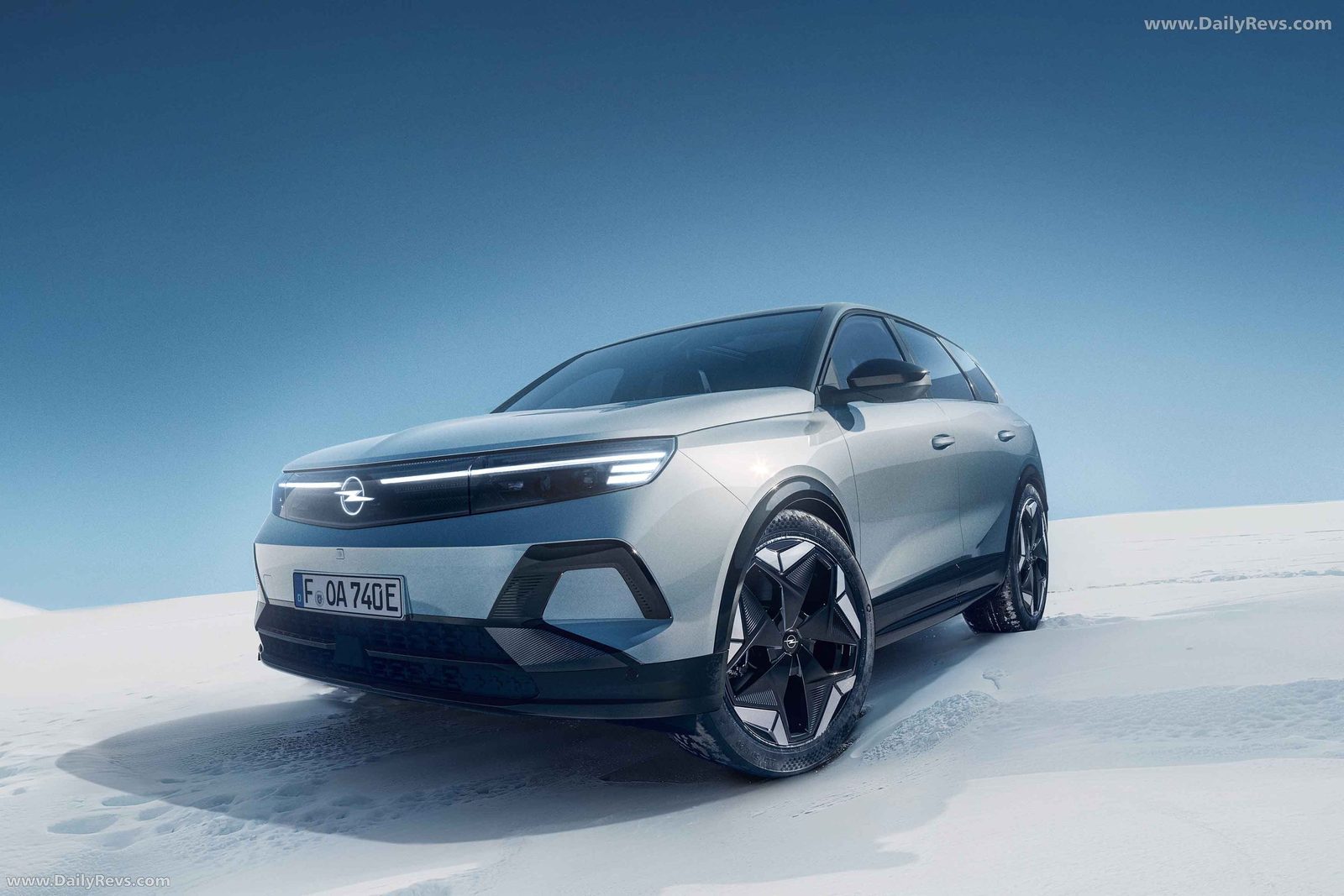 Opel / Vauxhall Grandland Electric 2024 — экстерьер, вид сбоку, рынок internal_mvp