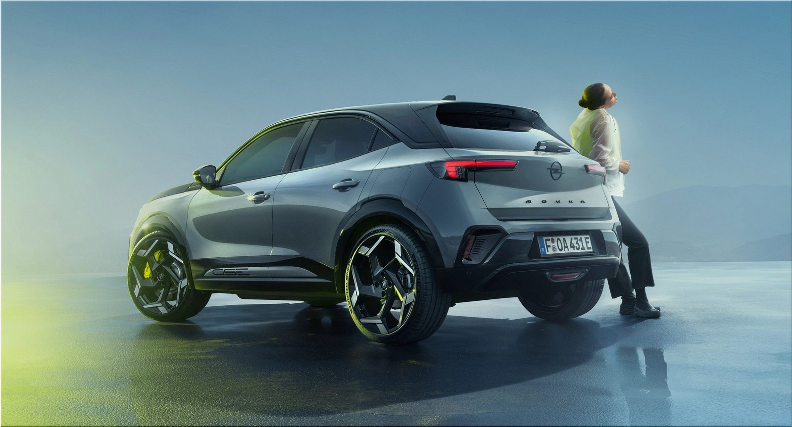 Opel / Vauxhall Mokka Electric 2021 — экстерьер, вид сбоку, рынок internal_mvp