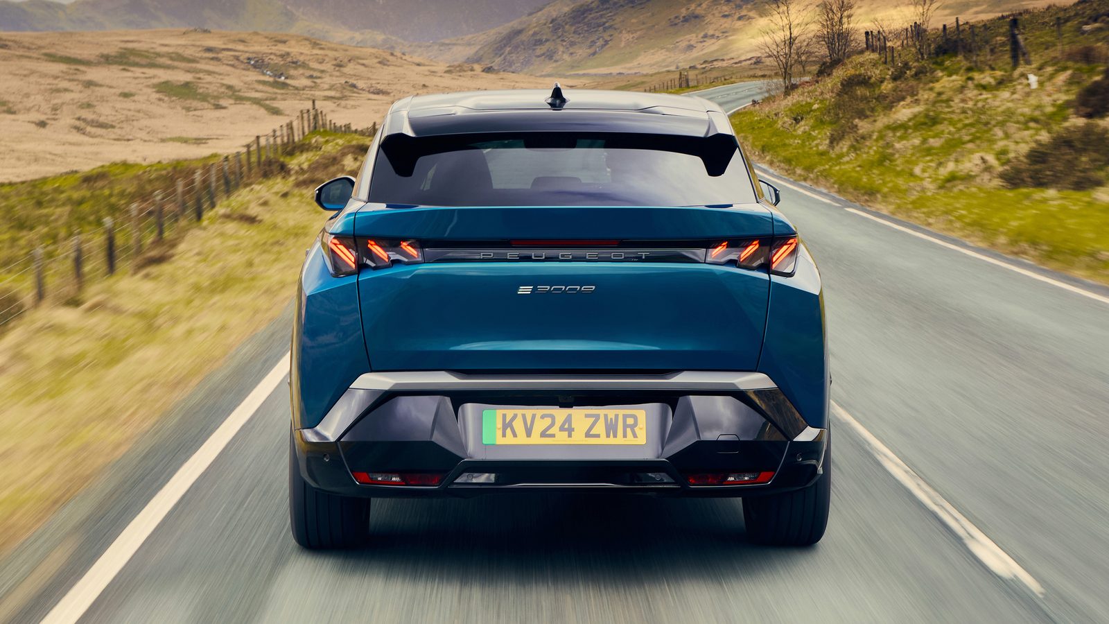 Peugeot E-3008 2024 - exterior, rear driving, Europe market