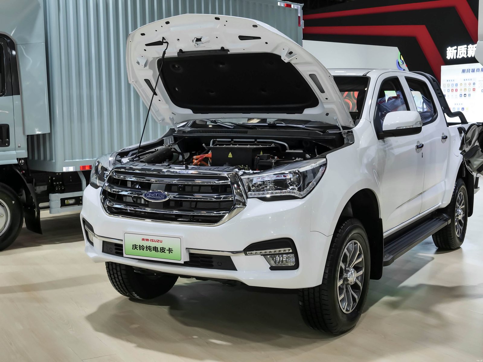 Qingling Isuzu Pickup TAGA EV / TAGA Daka Pure Electric 2025 - exterior, powertrain bay, China market