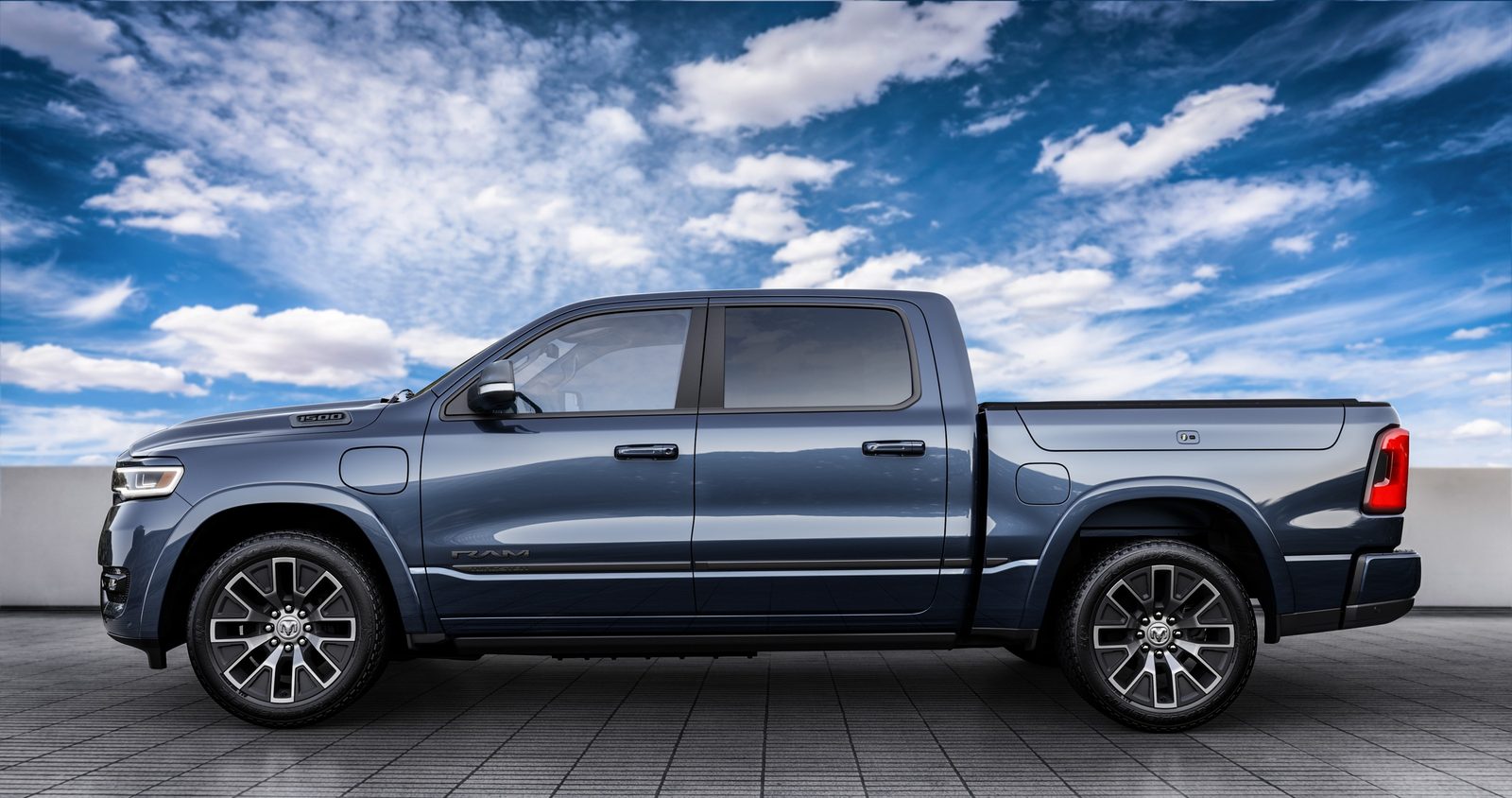 Ram 1500 REV 2025 - exterior, side view, US / global reference market