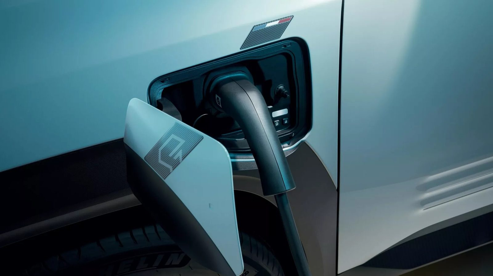 Renault 4 E-Tech Electric 2025 - exterior, charging port, europe_reference market