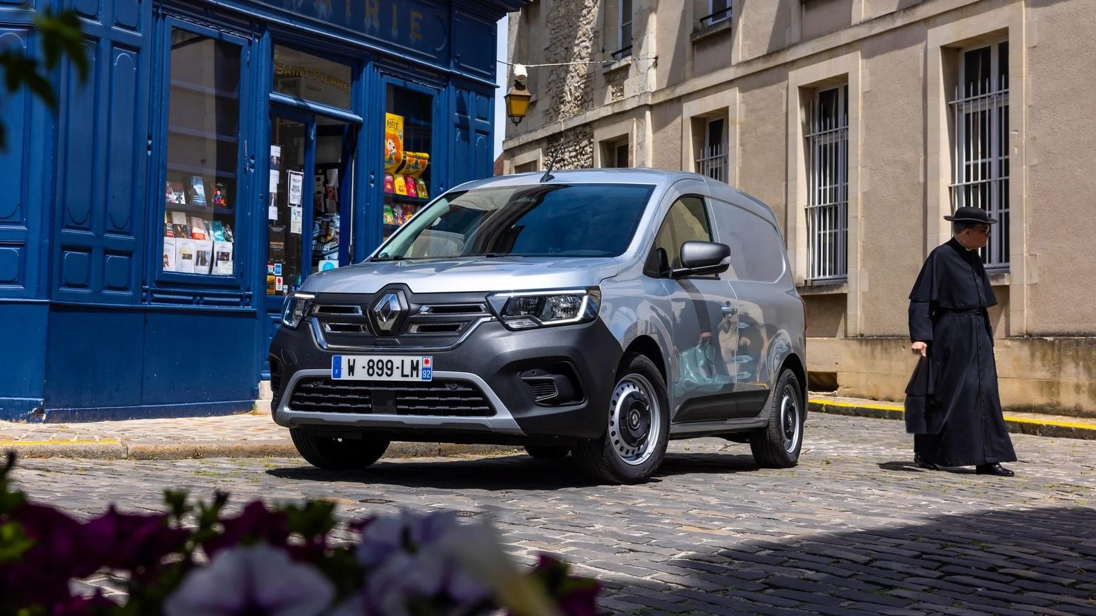 Renault Kangoo E-Tech Electric - model photo