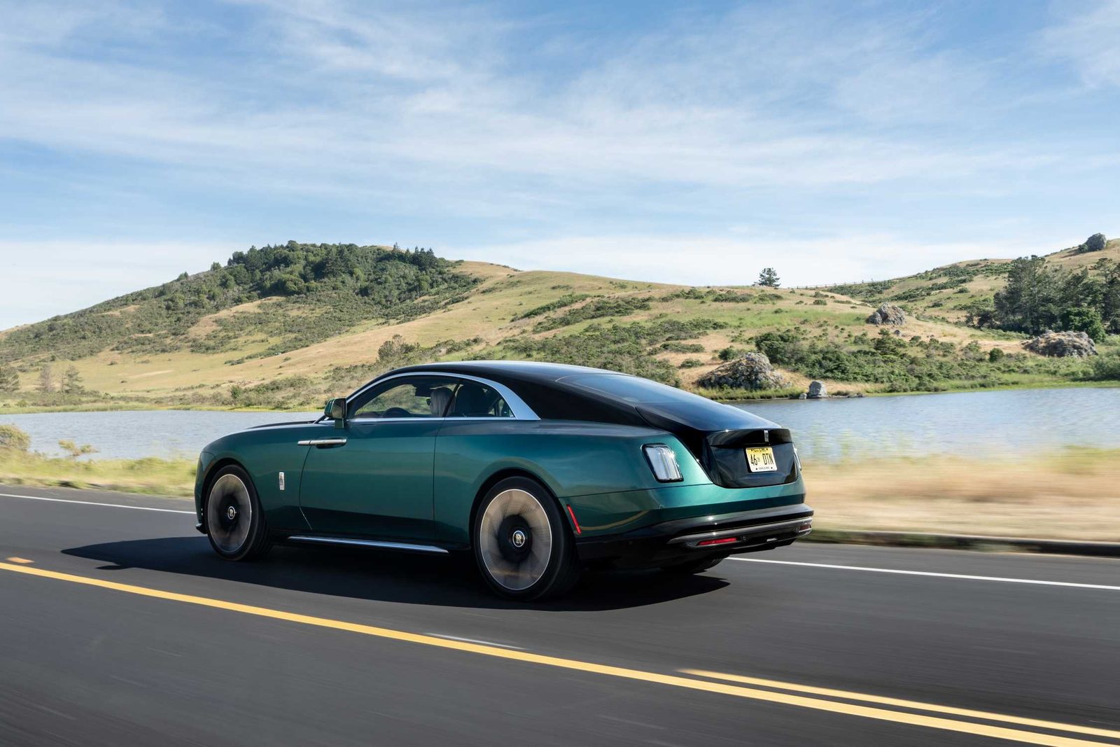 Rolls-Royce Spectre 2026 - exterior, rear three quarter motion, Global reference market