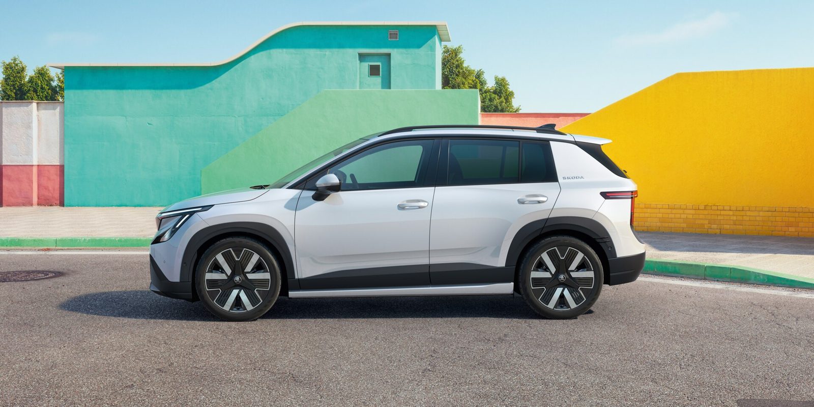 Škoda Epiq 2026 - exterior, side profile, Europe / EV Query only market