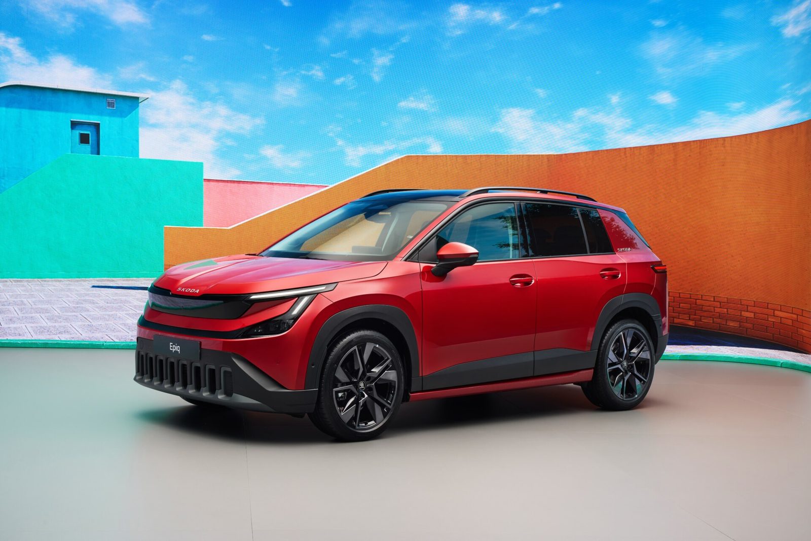 Škoda Epiq 2026 - exterior, front 3q red, Europe / EV Query only market