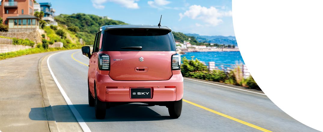 Suzuki e SKY Japan 2026 - exterior, rear coral, Japan market