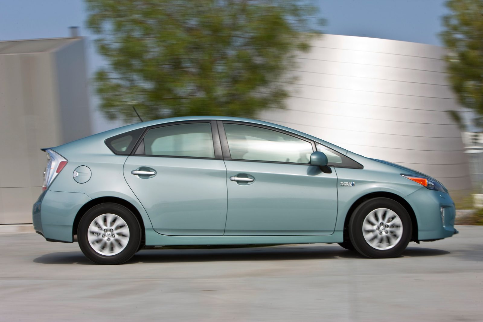 Toyota Prius Plug-in Hybrid Third Generation 2012 - exterior, gallery, United States historical generation reference market