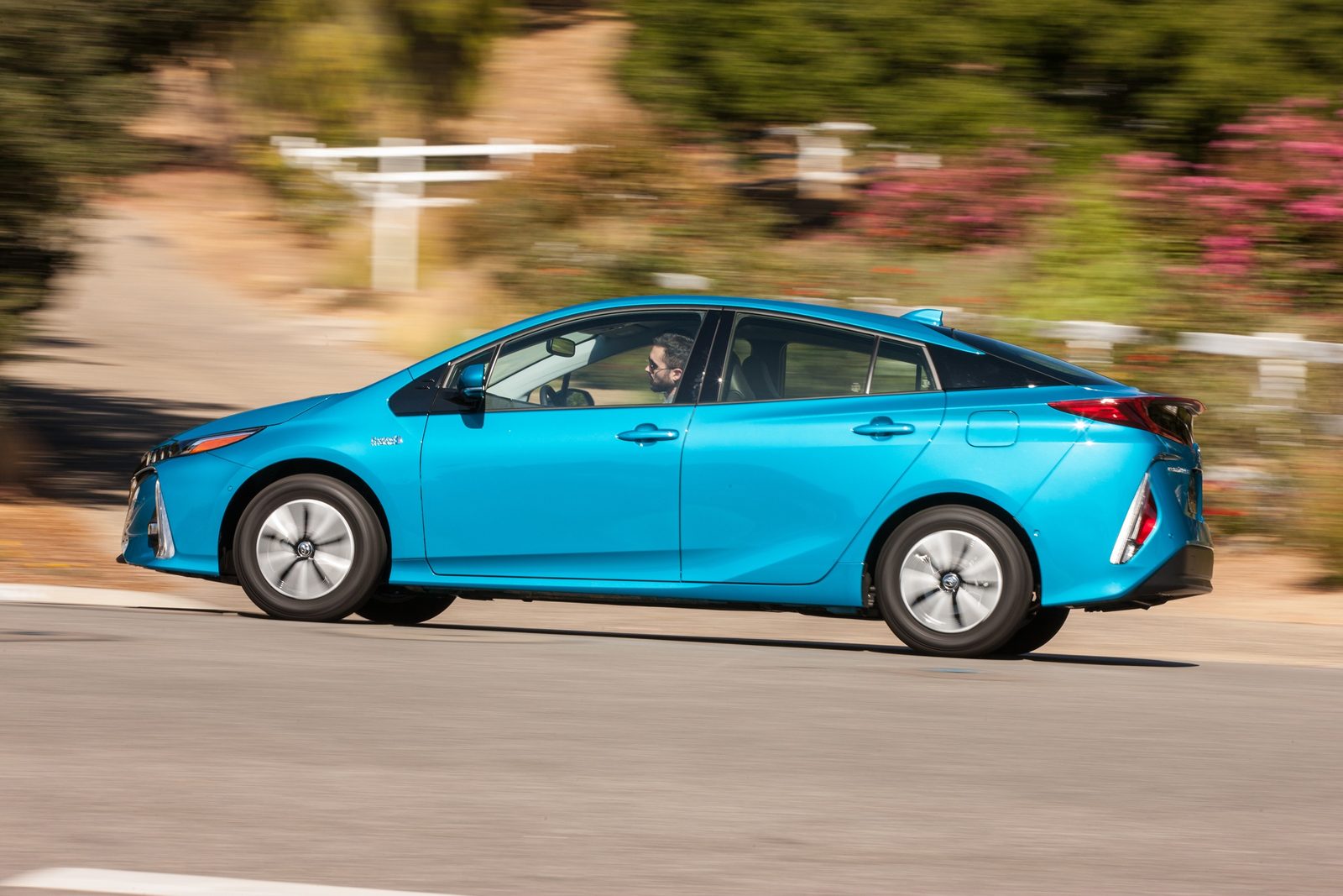 Toyota Prius Prime / PHV Fourth Generation 2016 - exterior, gallery, United States historical generation reference market