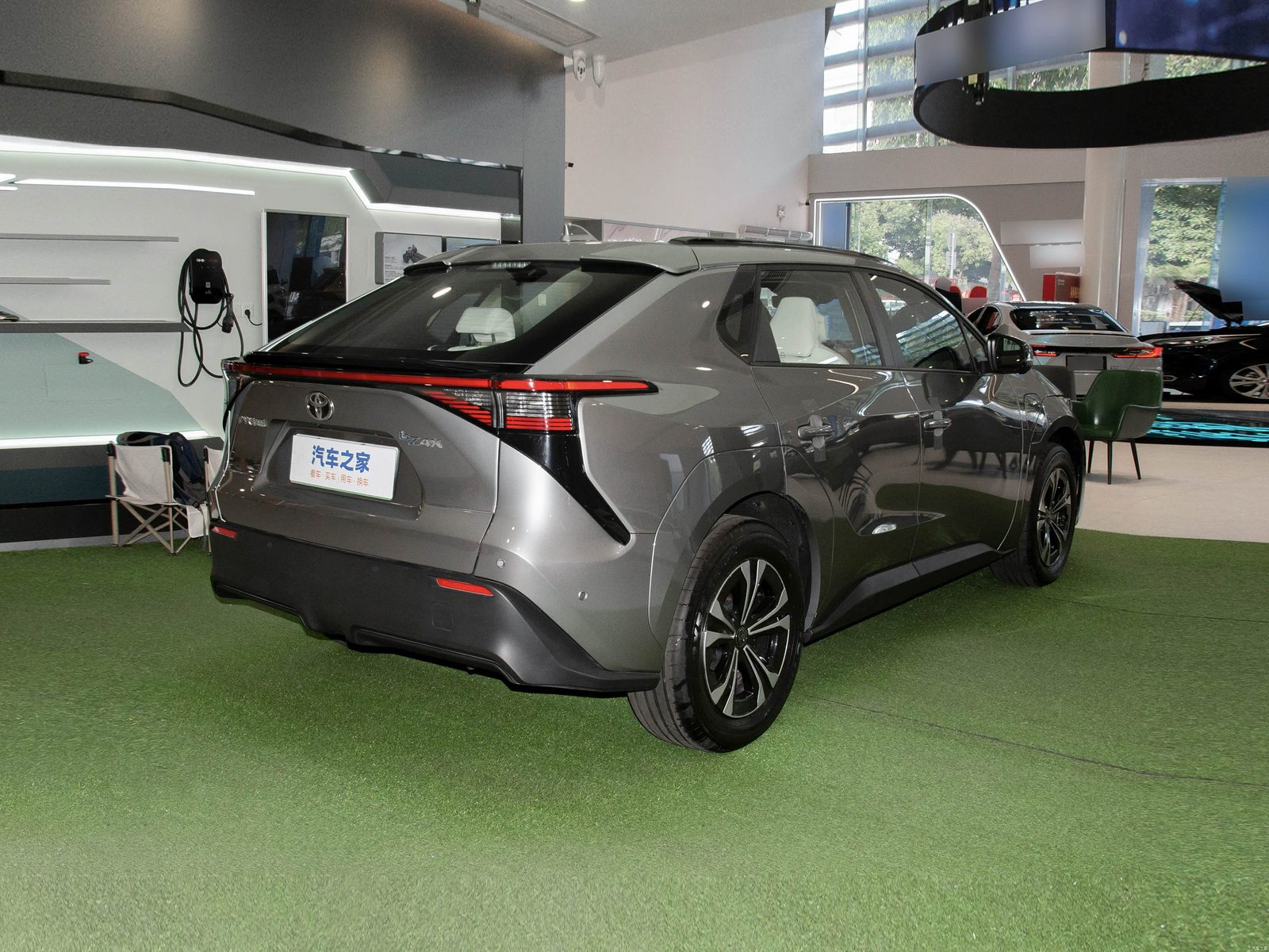 Toyota bZ4X / Bozhi 4X China 2025 - exterior, rear three-quarter view, China market