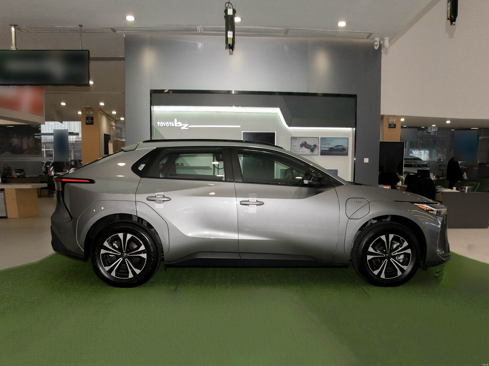 Toyota bZ4X / Bozhi 4X China 2025 - exterior, side view, China market