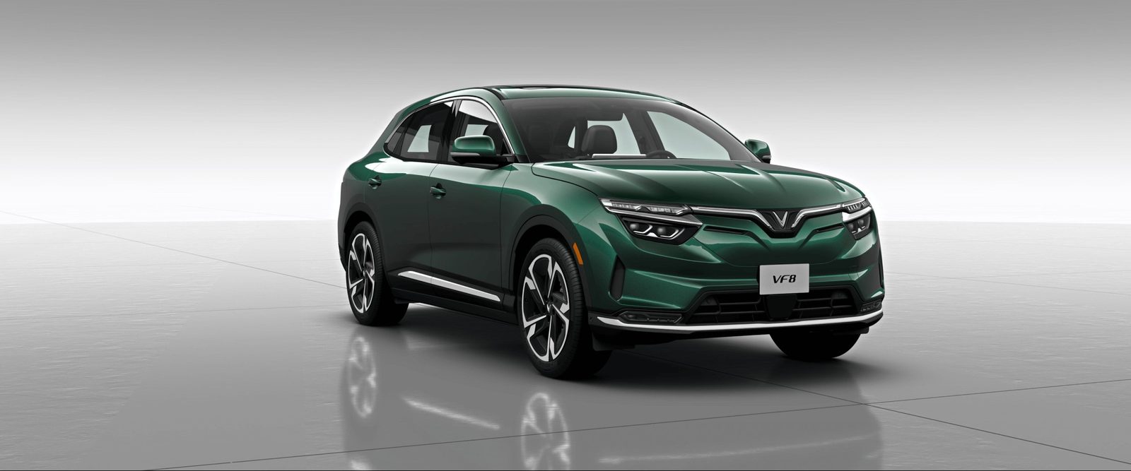 VinFast VF 8 2022 - exterior, front 3q green, United States / global reference market